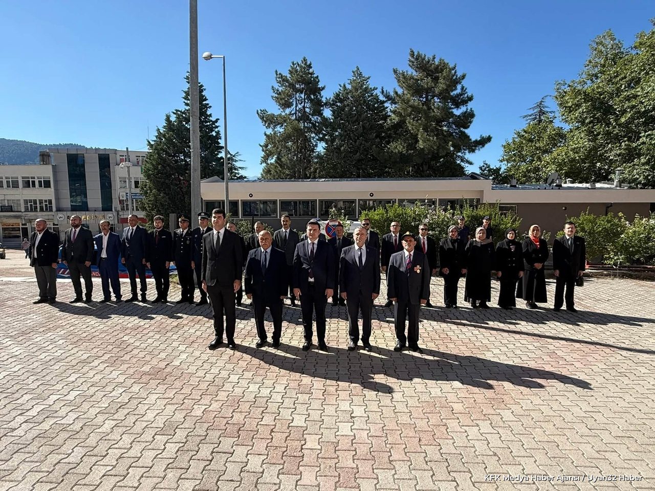 Sütçüler'de Gaziler Günü Töreni Düzenlendi: Kabirler Ziyaret Edildi - Detay 4