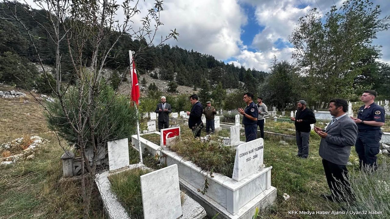 Sütçüler Kaymakamı Beydili'de Yol Çalışmaları İnceledi - Detay 3