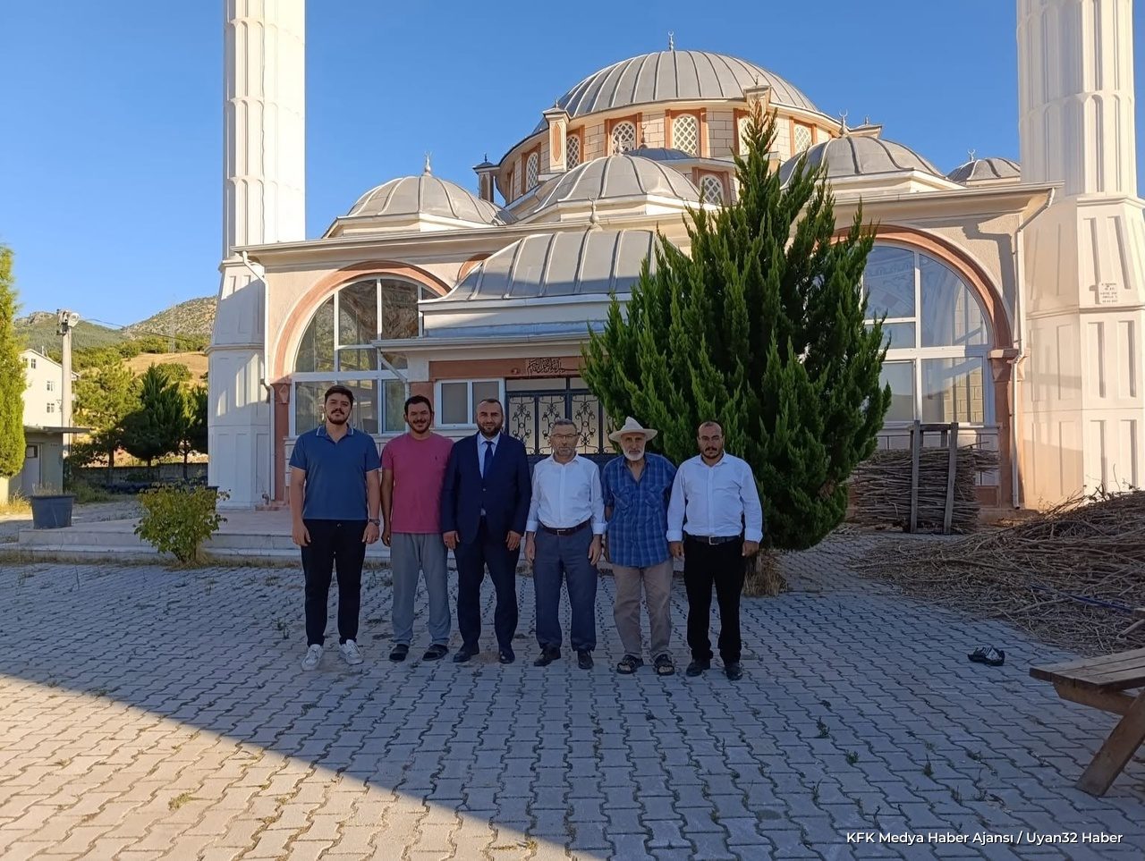 Sütçüler Müftüsü Metin Mete Eğirdir Müftülüğü’nü Ziyaret Etti