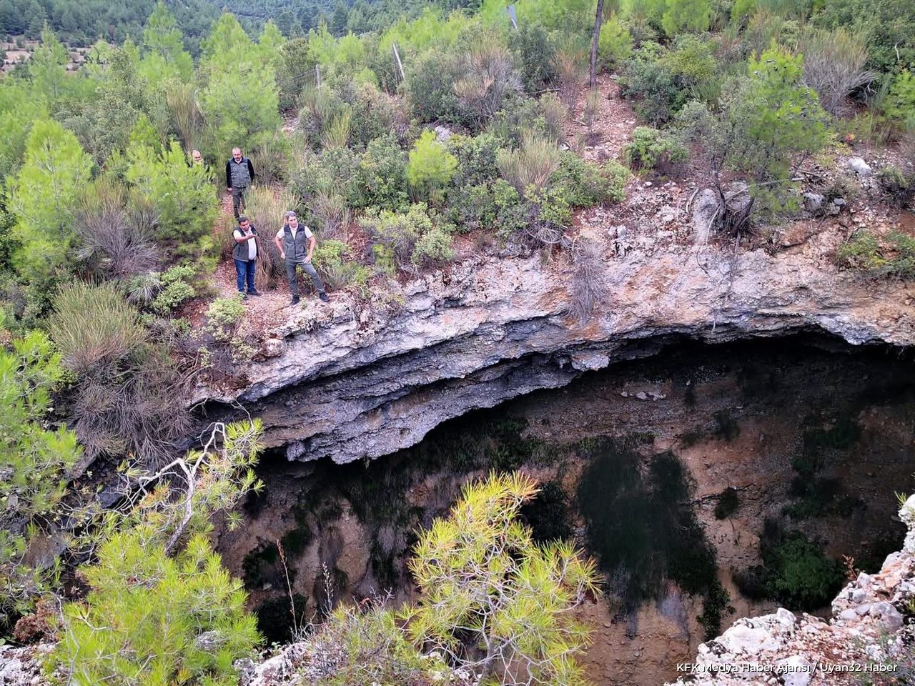 Taşyayla Köyü'nde Obruk İncelemesi Yapıldı