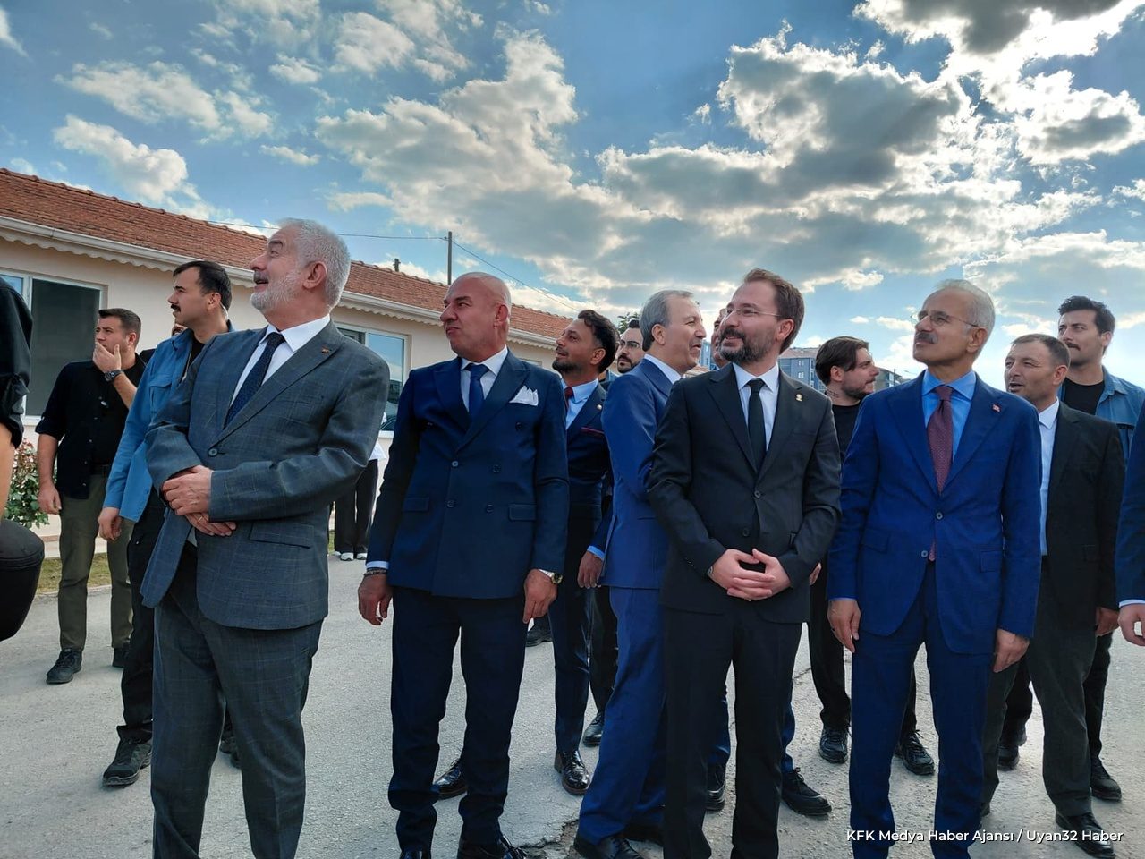 Ulaştırma Bakanı Uraloğlu, Isparta'da Gösteri Uçuşunu İzledi - Detay 2