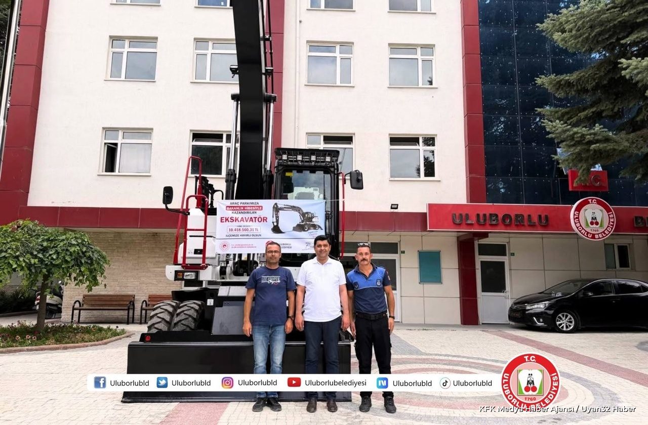 Uluborlu'ya 10 Milyonluk İş Makinesi