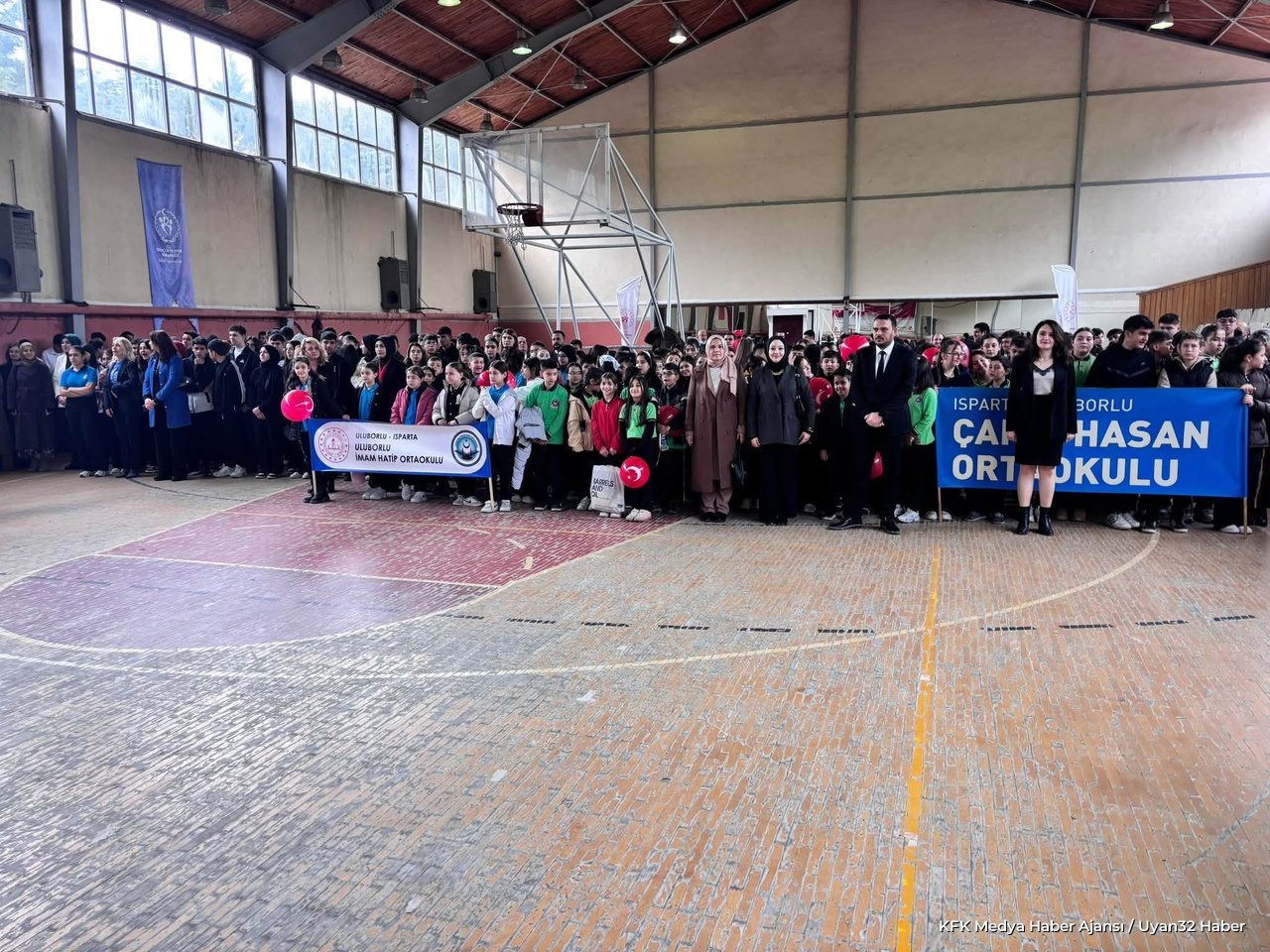 Uluborlu'da 29 Ekim Cumhuriyet Bayramı Coşkuyla Kutlandı - Detay 5