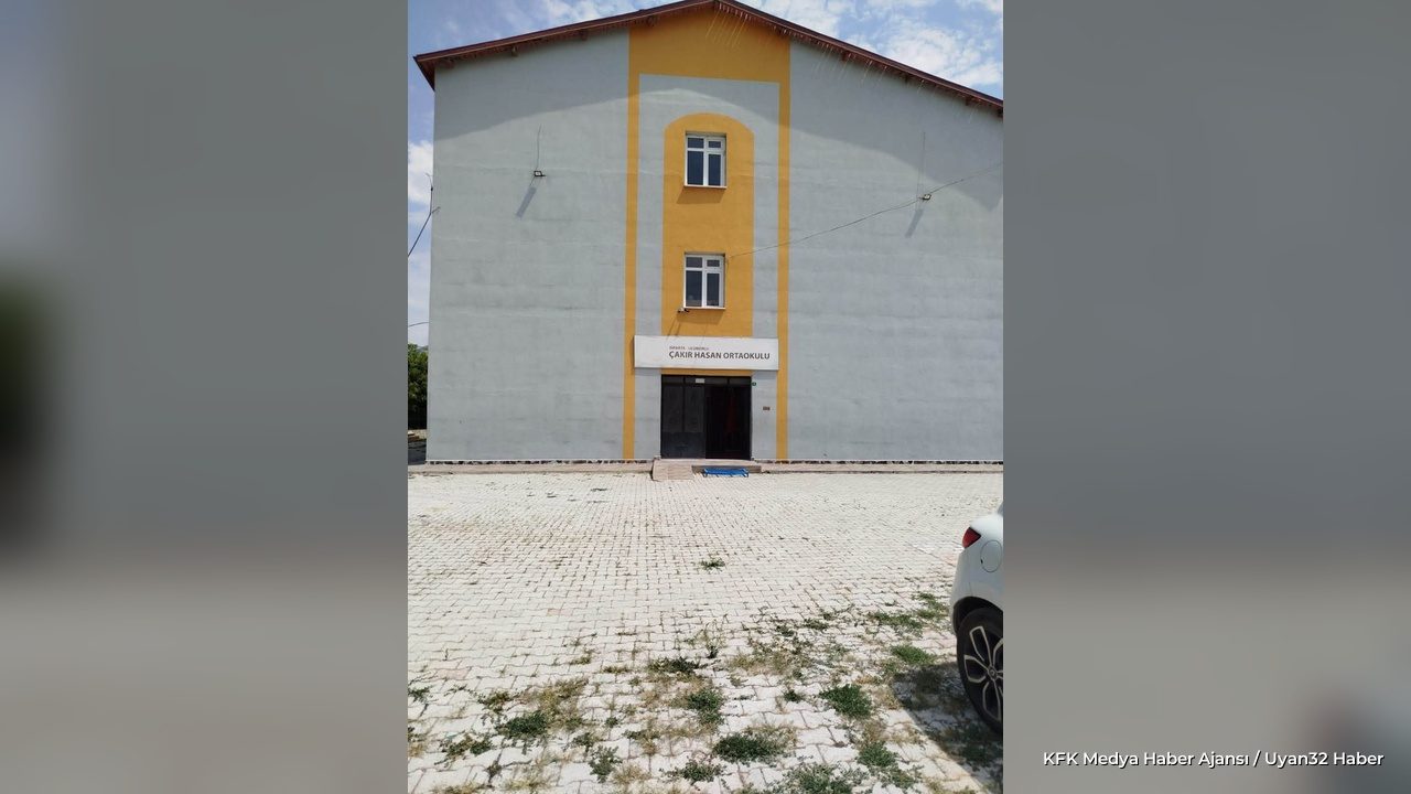 Uluborlu'da Okul Bakım Çalışmaları Başladı