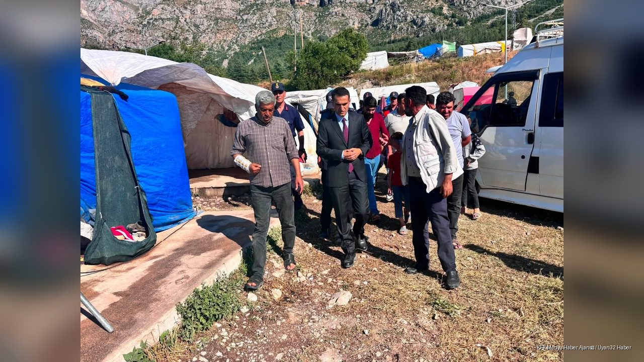 Uluborlu Kaymakamı Açıkgöz Mevsimlik İşçileri Ziyaret Etti