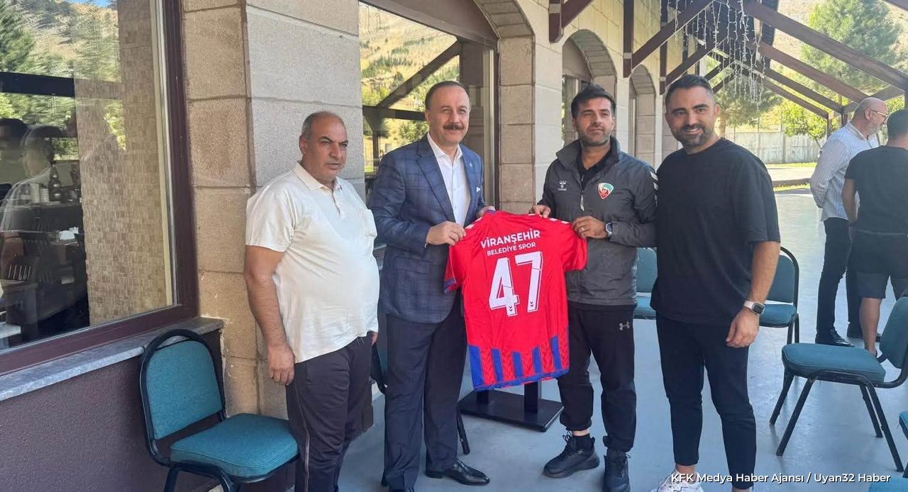 Vali Abdullah Erin Davraz'da Kamp Yapan Sporcularla Buluştu