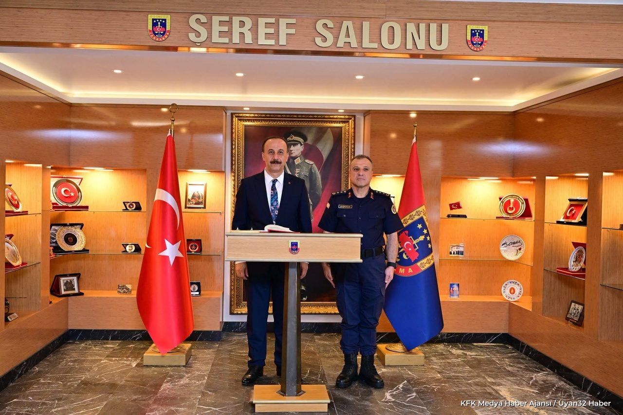 Vali Abdullah Erin'den İl Jandarma Komutanı Başkonak'a Ziyaret - Detay 2