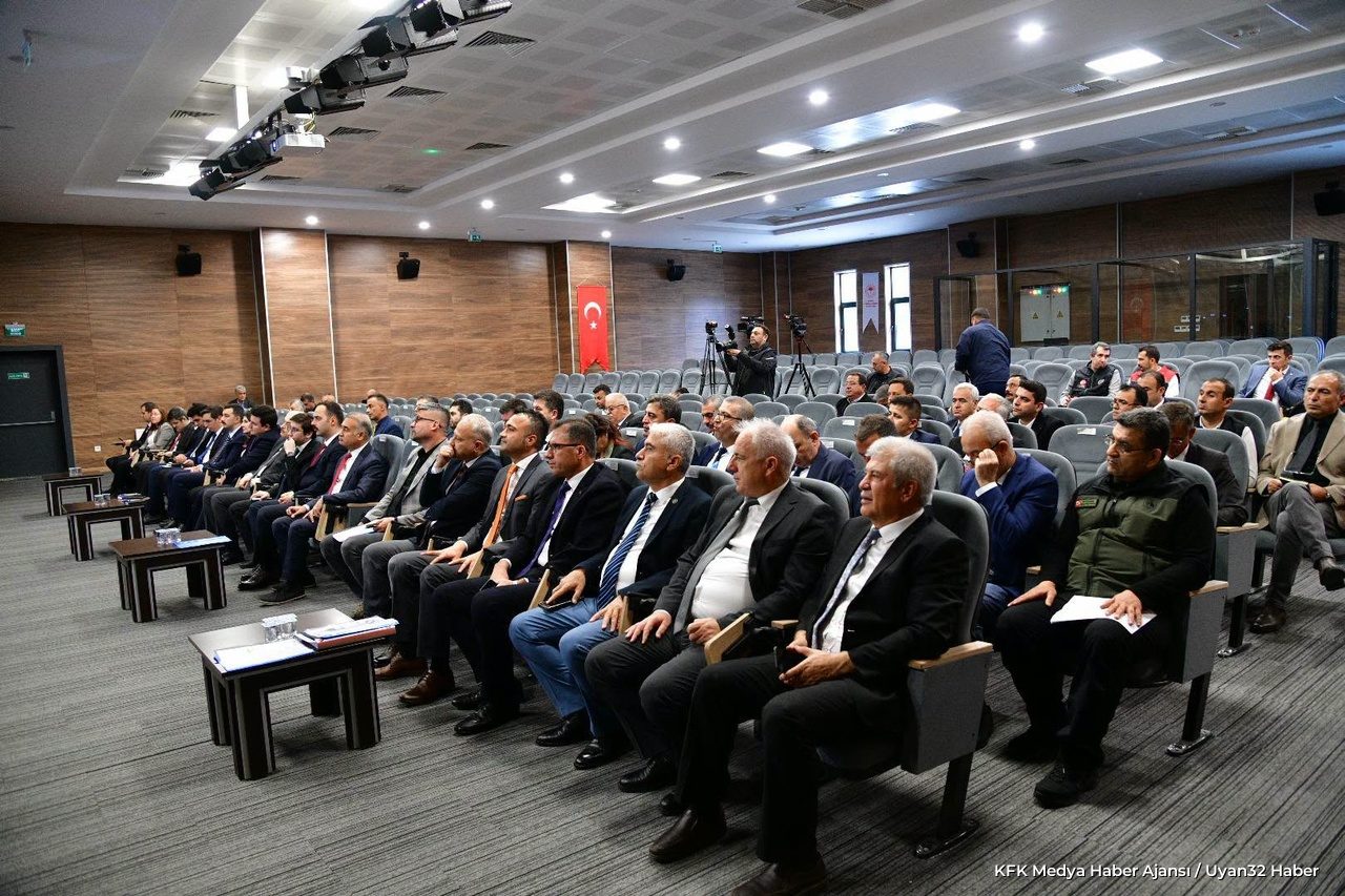 Vali Erin’den Kaymakam Ve Müdürlere Önemli Uyarı