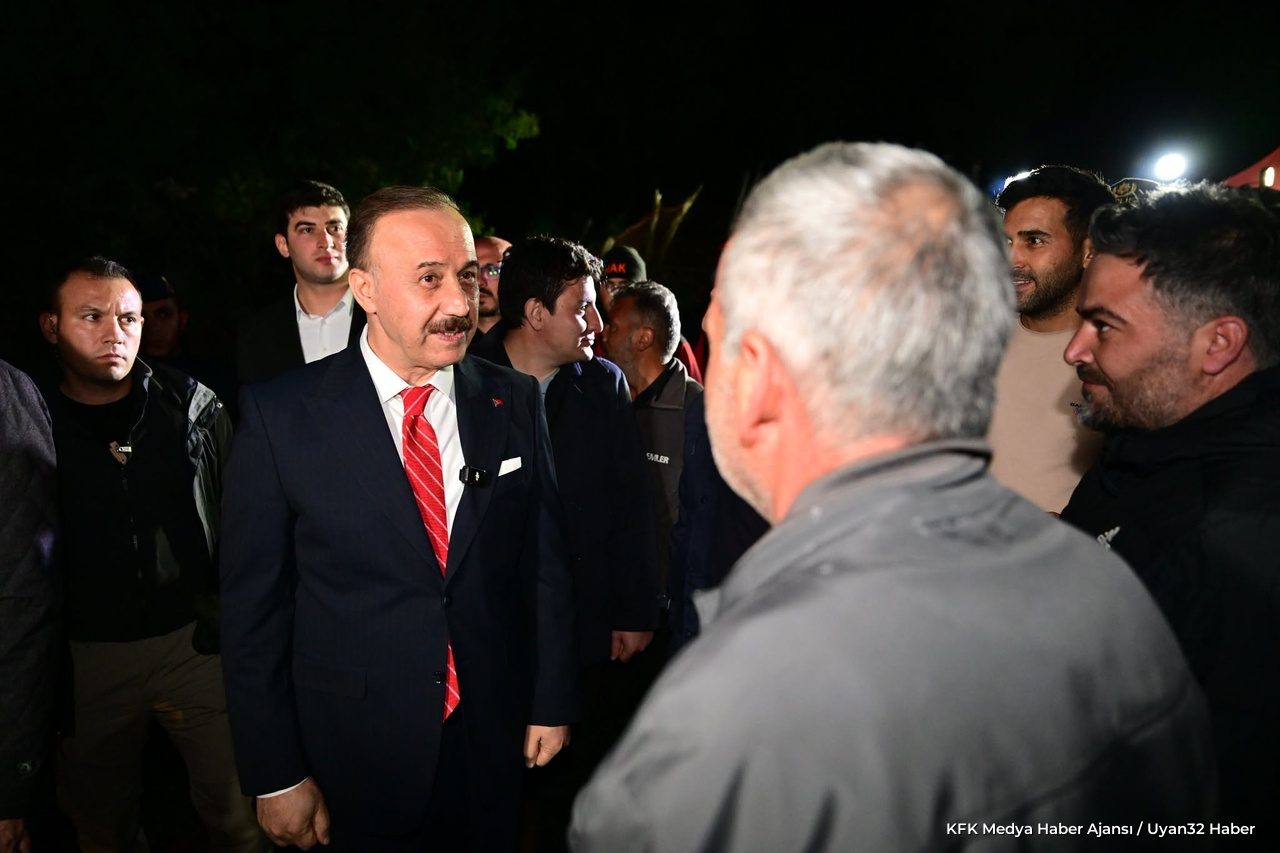 Vali Erin Kurtarılan Vatandaşları Hastanede Ziyaret Etti - Detay 3