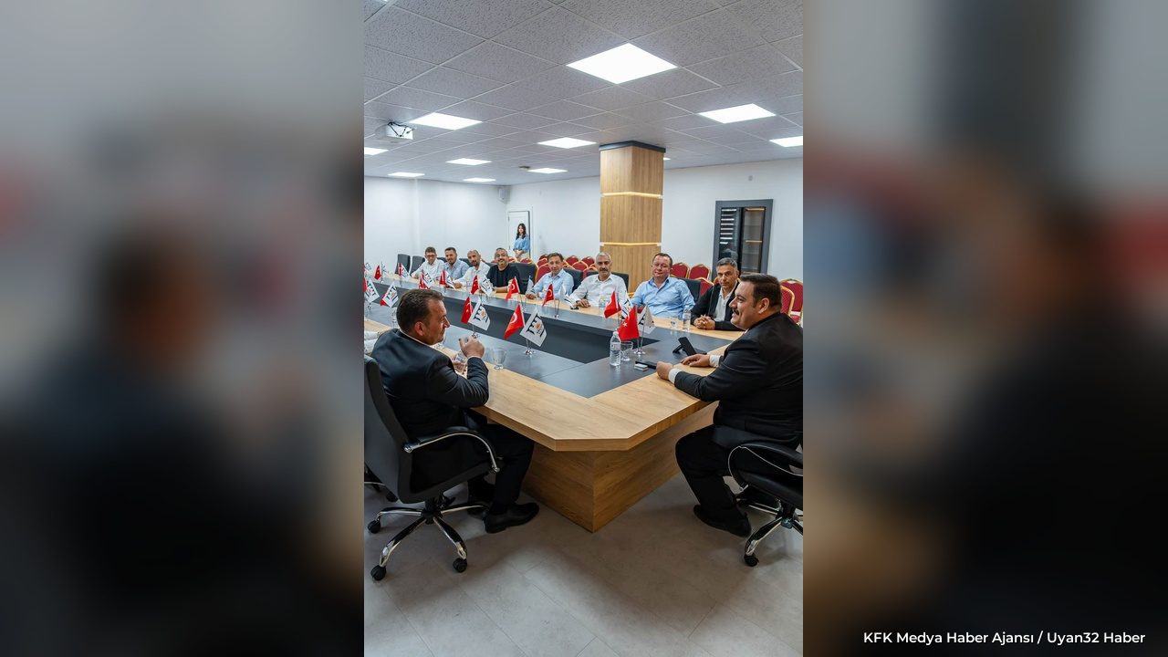 YALTSO Başkan Adayı Sabri Parpar Başkan Kodal'ı Ziyaret Etti
