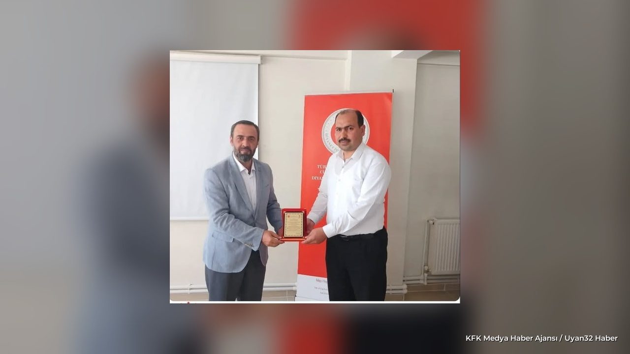 Yalvaç'ta Din Görevlilerine Ödül Töreni