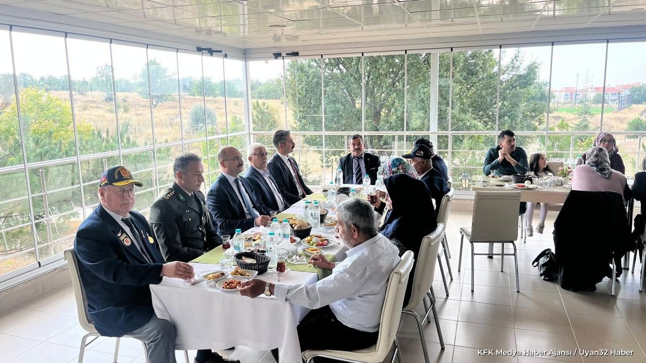 Yalvaç'ta Gaziler Günü Kutlaması - Detay 6
