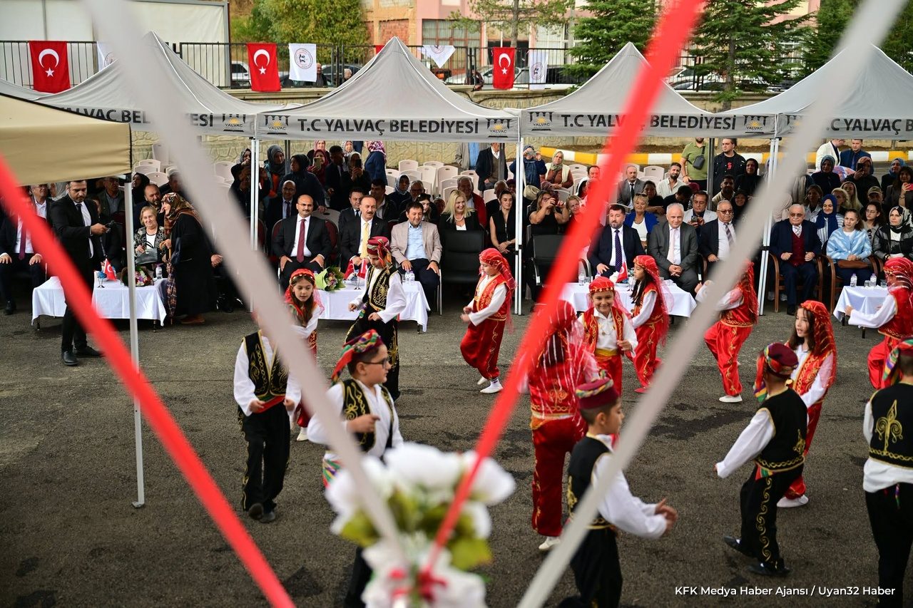 Yalvaç'ta Gülümser-Hayri Arıkan İlkokulu Törenle Açıldı - Detay 2