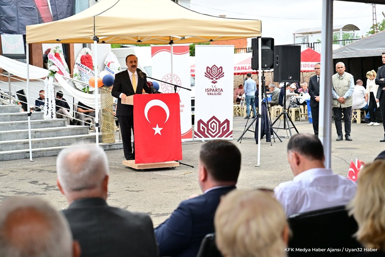 Yalvaç'ta Gülümser-Hayri Arıkan İlkokulu Törenle Açıldı - Detay 5