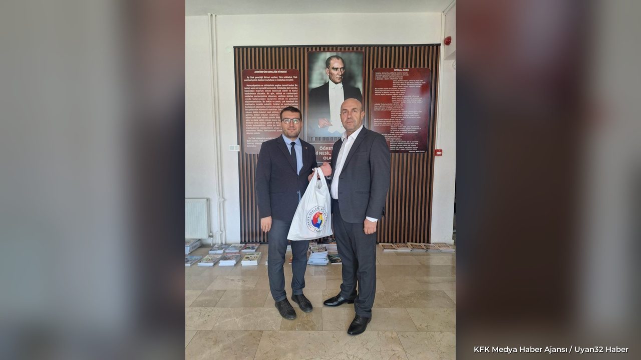 Yalvaç'ta İhtiyaç Sahibi Öğrencilere Kırtasiye Desteği - Detay 3