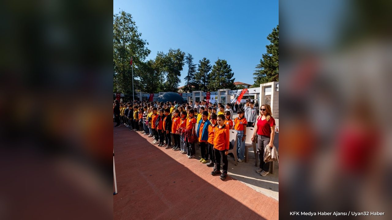 Yalvaç’ta TÜBİTAK Bilim Şenliği Düzenlendi - Detay 8