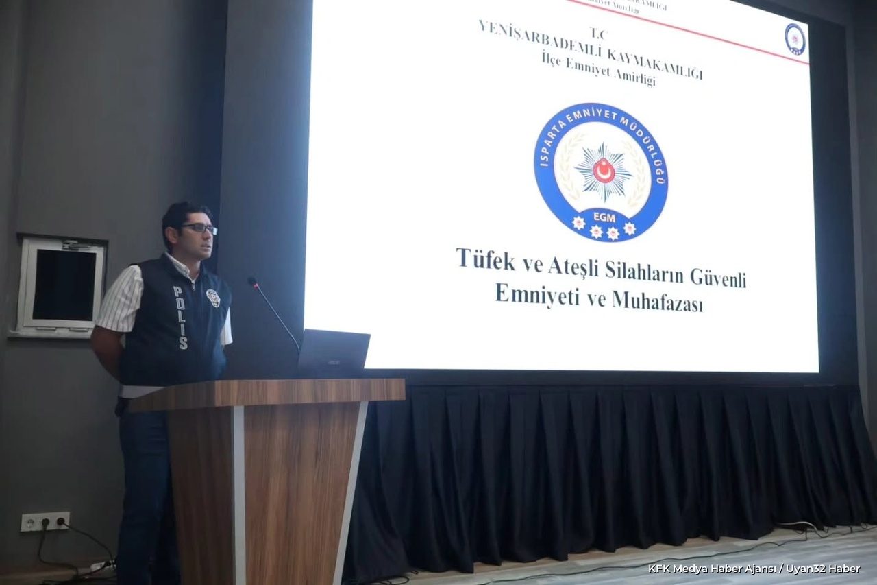 Yenişarbademli'de Güvenlik Semineri Düzenlendi - Detay 3