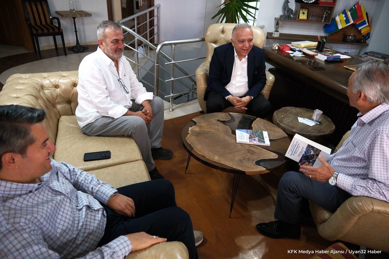 Yunus Karabulut'tan Yusuf Ziya Günaydın'a Anlamlı Ziyaret